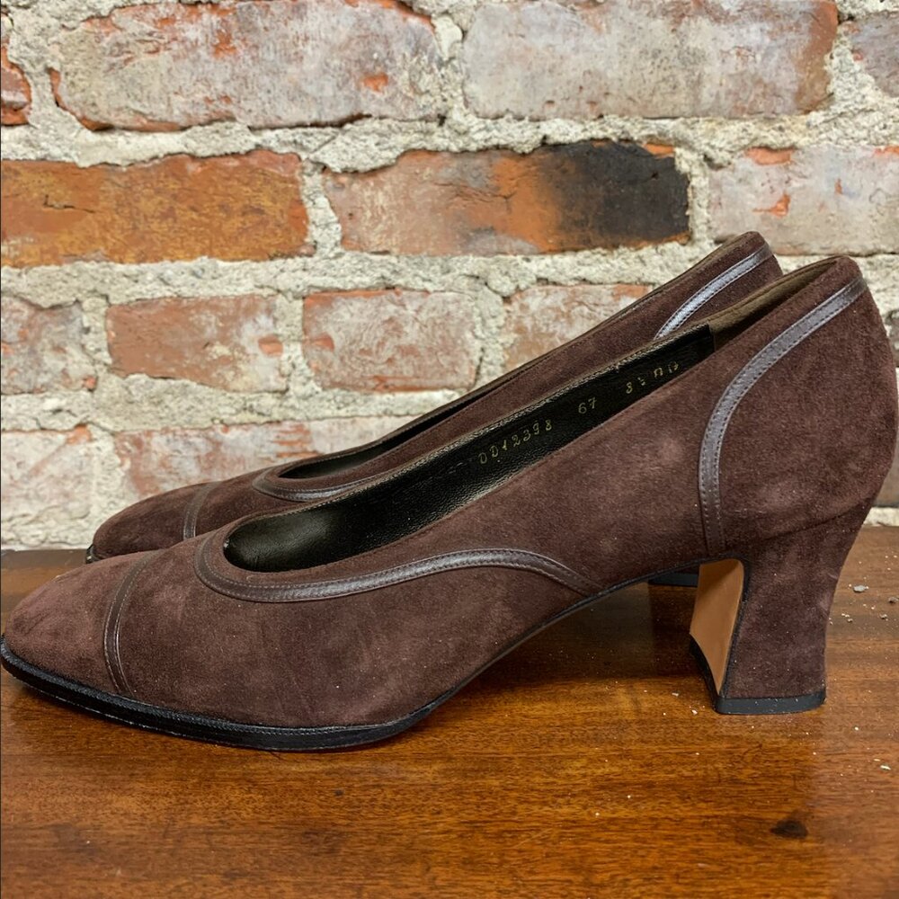 Brown Saude Ferragamo heels